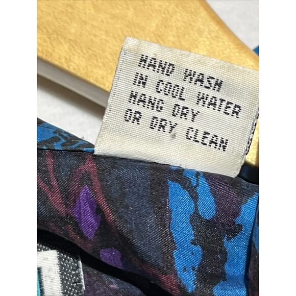 Vintage In Private Mens Long Sleeve Shirt M Silk Blue Abstract Button Up 80s 90s - Picture 13 of 14